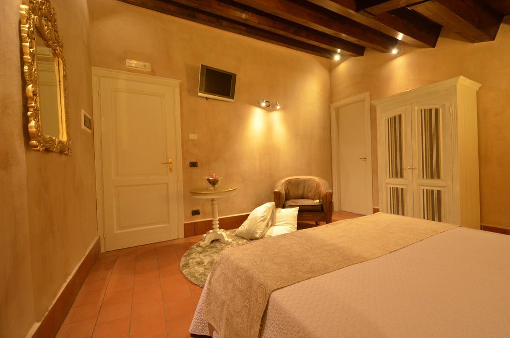 Antica Stazione Di Ficuzza Villa Monreale Room photo